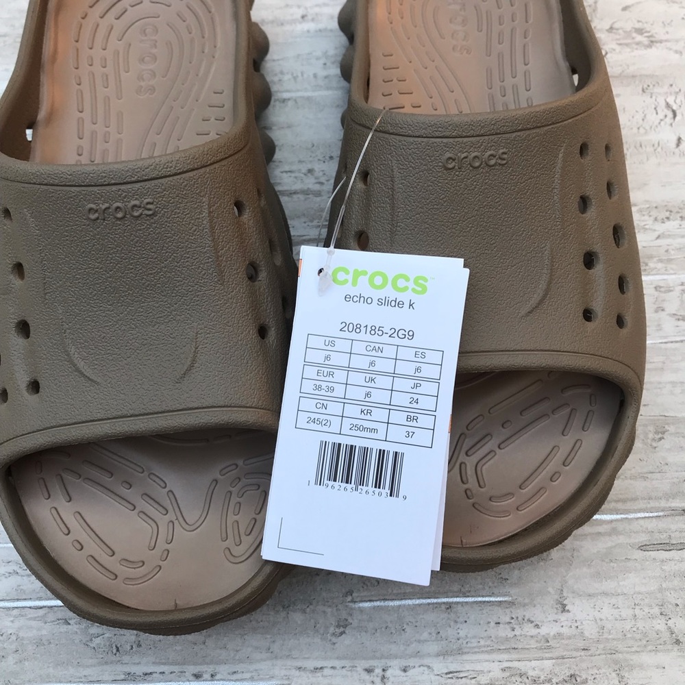 Crocs Echo Slide - Picture 16 of 16